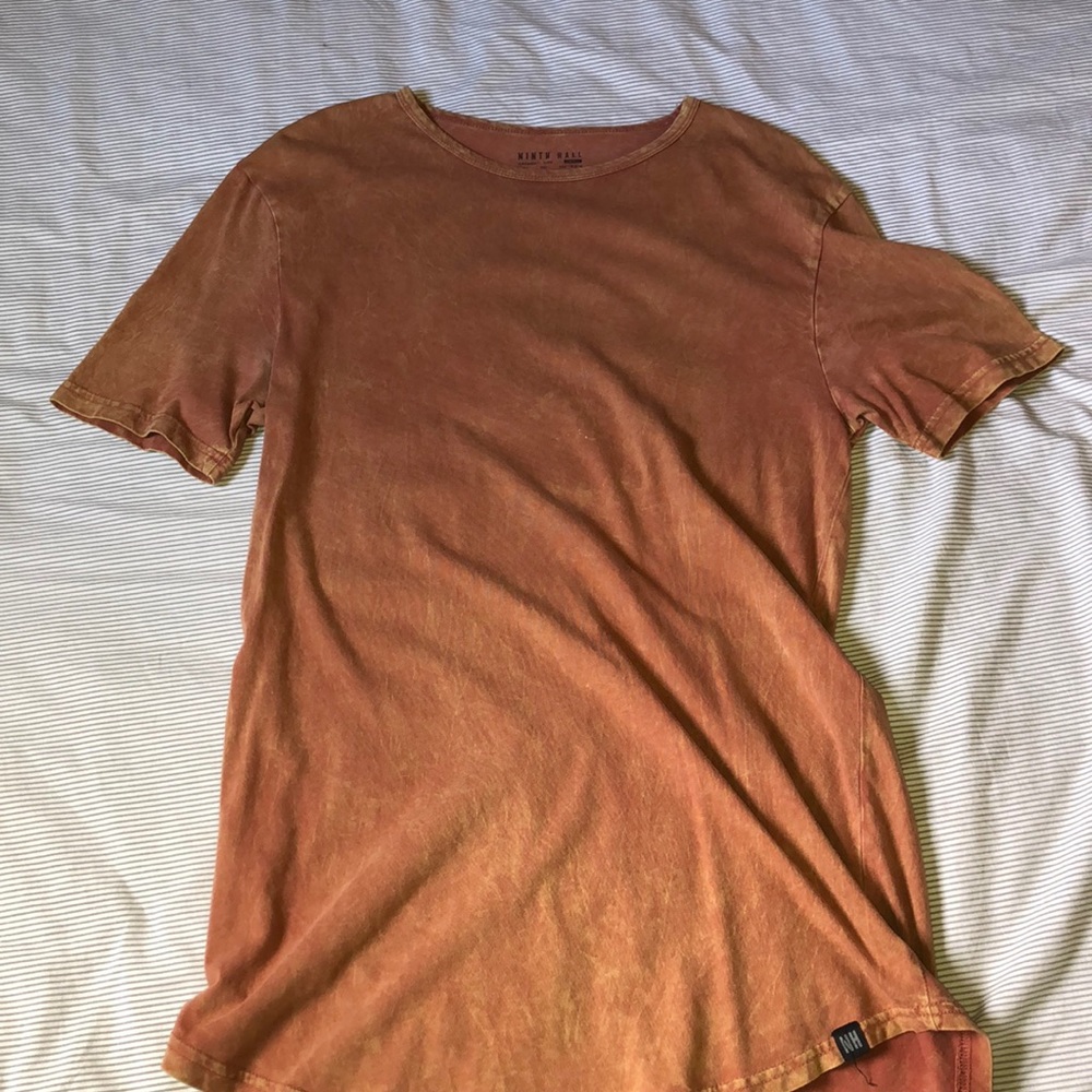 Ninth hall long cut tee shirt